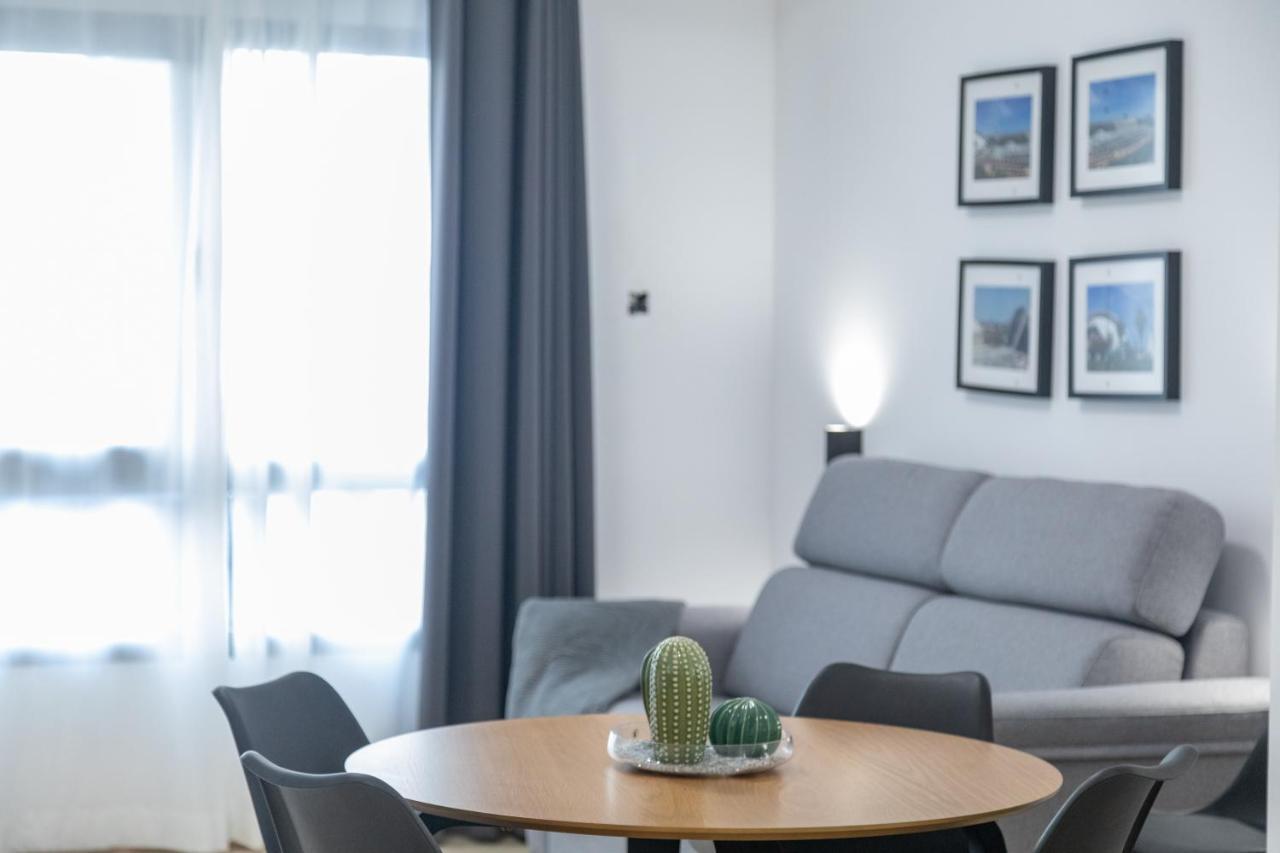 شقة Travel Habitat La Marina Real فالنسيا المظهر الخارجي الصورة