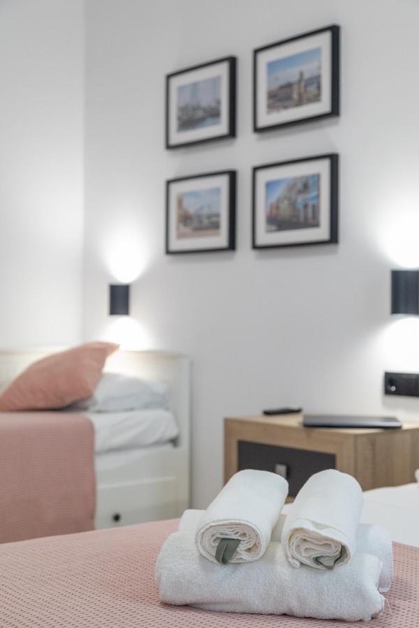 شقة Travel Habitat La Marina Real فالنسيا المظهر الخارجي الصورة